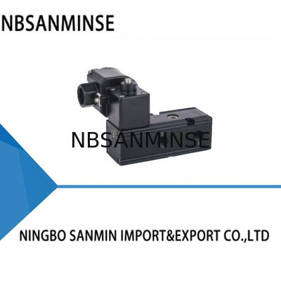 Tipo de placa de tubo válvula solenoide pneumática de bobina única 0,15-0,8Mpa NBR Seal DC24V 3,5W