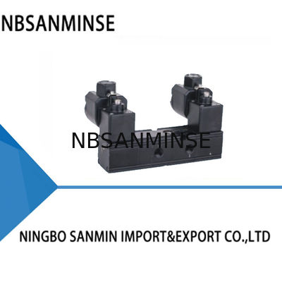 Valva de solenoide pneumática de 3 posições à prova de explosão NBR Selo 0,15 - 0,8Mpa DC24V 3,5W